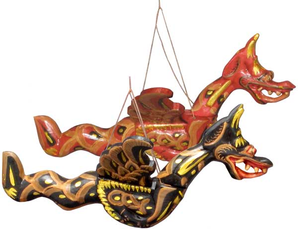 Small Flying Dragon, 9 inches